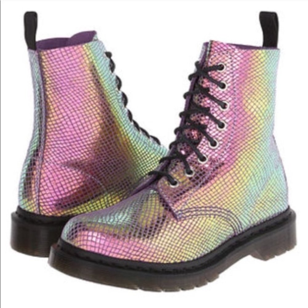 Dr. Martens Pascal Boots Iridescent Mermaid Scales Sz 7